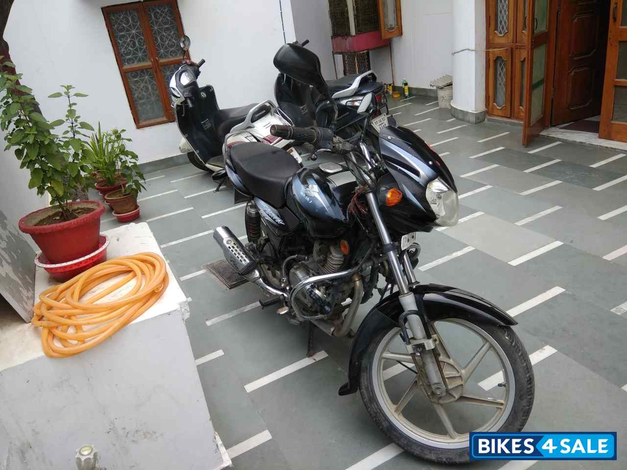 Bajaj Discover DTSi 125