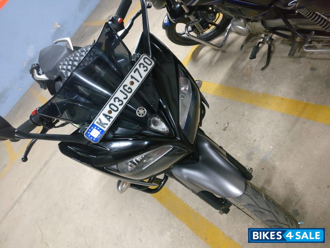 Black Yamaha Fazer FI V2