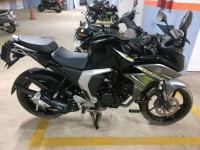 Black Yamaha Fazer FI V2