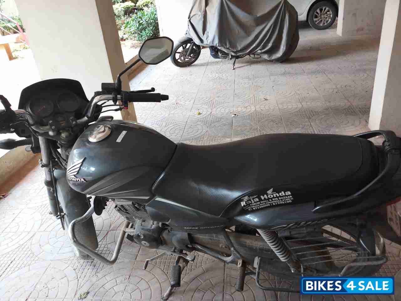 Metallic Grey Honda CB Shine