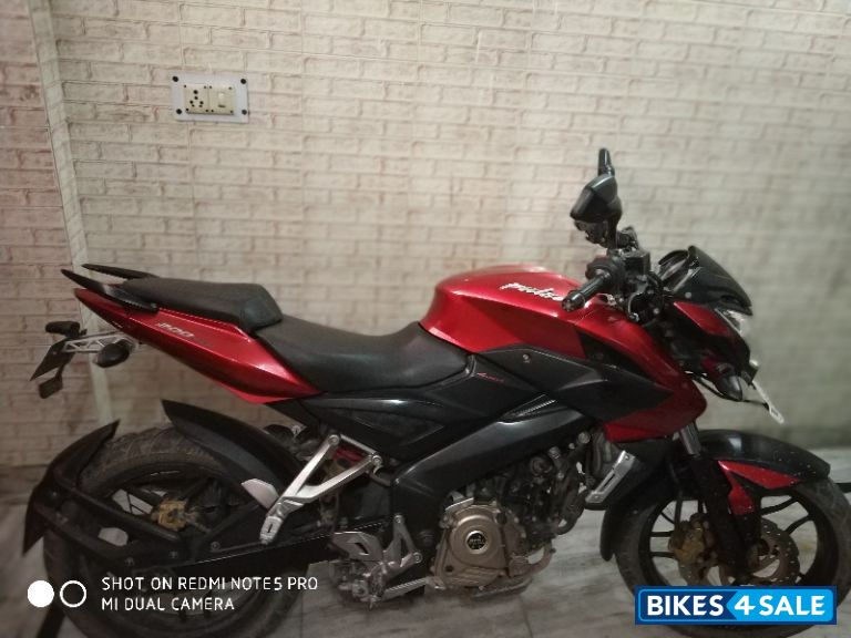 Bajaj Pulsar 200 NS