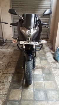 Bajaj Pulsar 220F 2012 Model