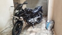 Midnight Black/blue Bajaj Pulsar 220F
