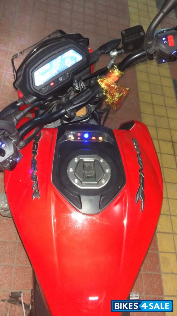 Red Bajaj Dominar 400