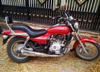 Bajaj Avenger 220 DTS-i