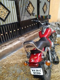 Bajaj Avenger 220 DTS-i