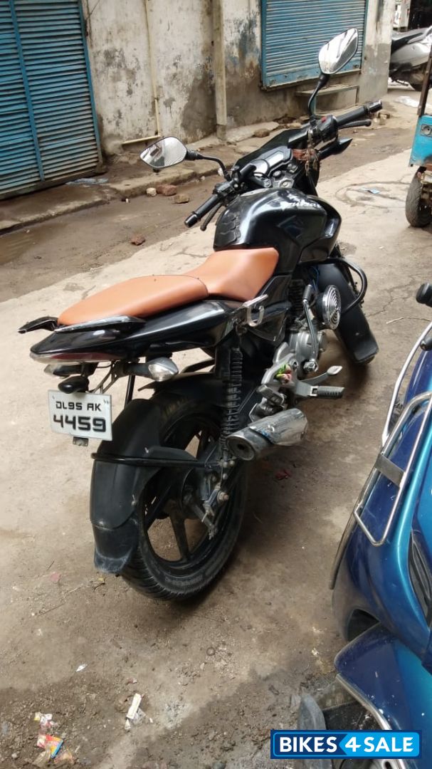 Bajaj Pulsar 135LS