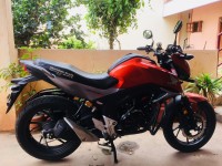 Honda CB Hornet 160R