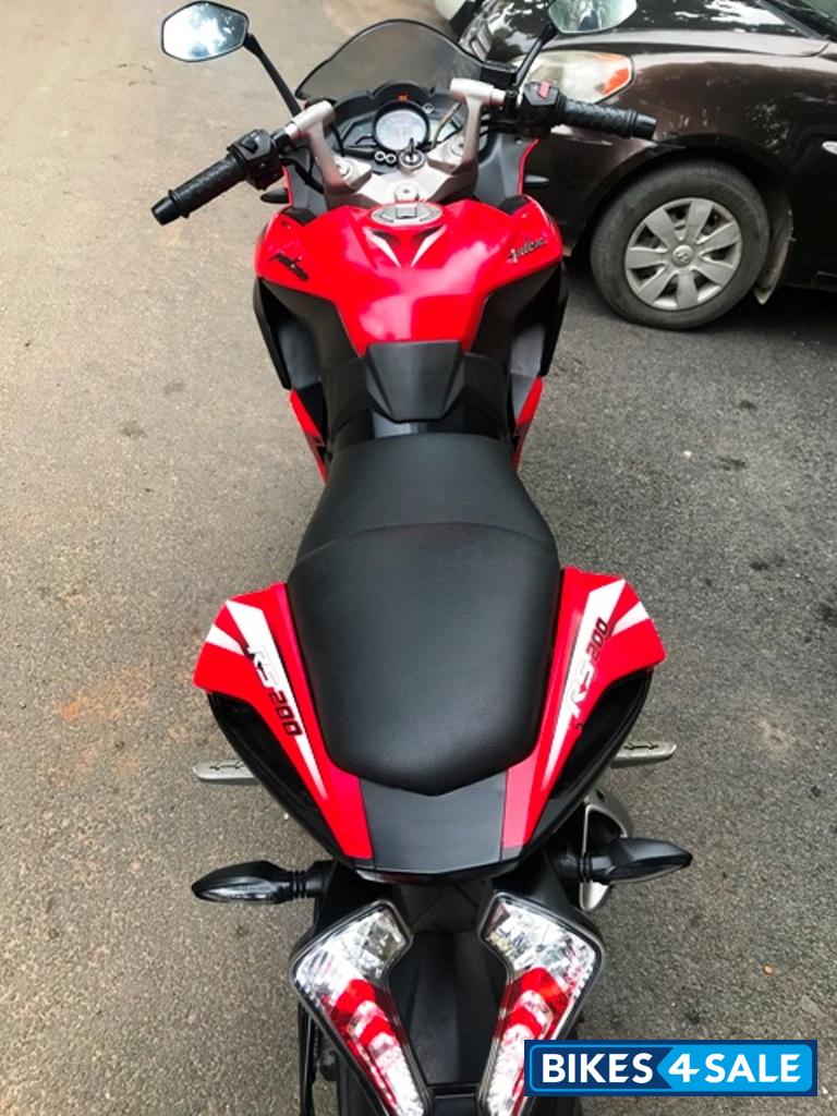 Racing Red Bajaj Pulsar RS 200 ABS
