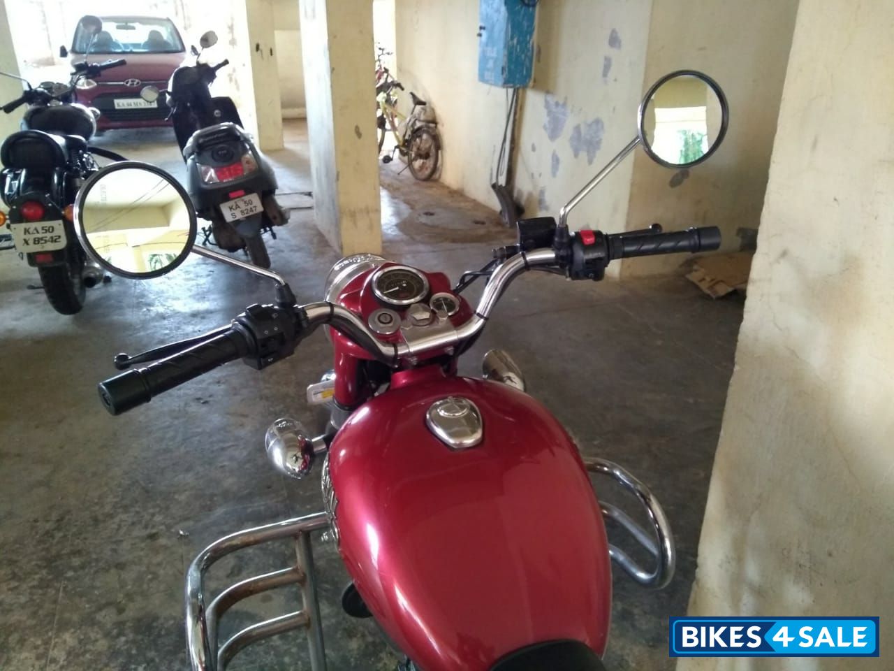 Red Royal Enfield Bullet Electra Twinspark Red Royal Enfield Bullet Electra Twinspark