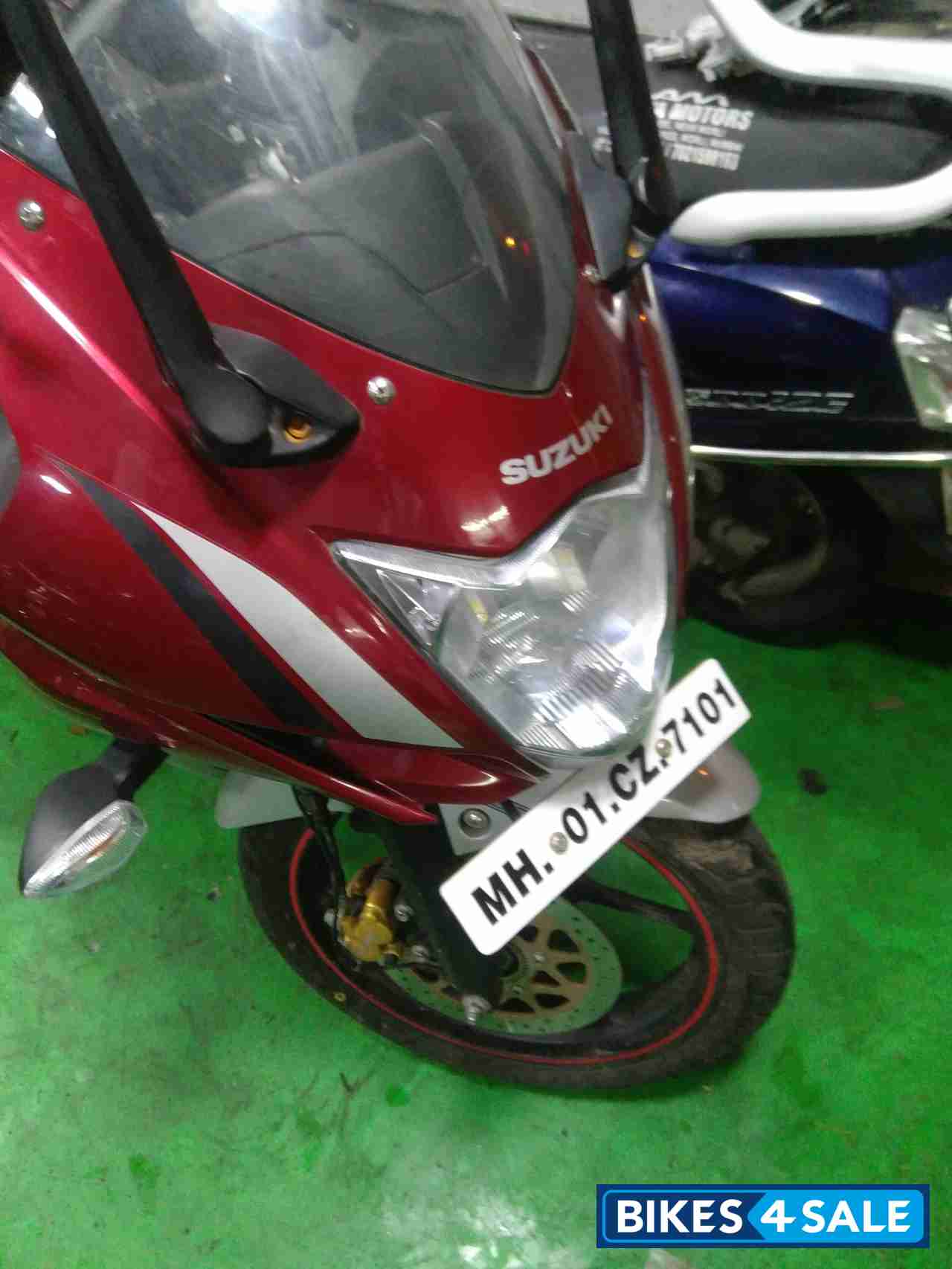 Suzuki Gixxer SF Fi