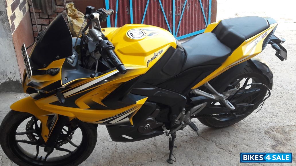 Yellow -black Bajaj Pulsar RS 200 ABS