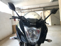 Black Suzuki Gixxer SF