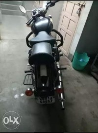 Royal Enfield Classic 500