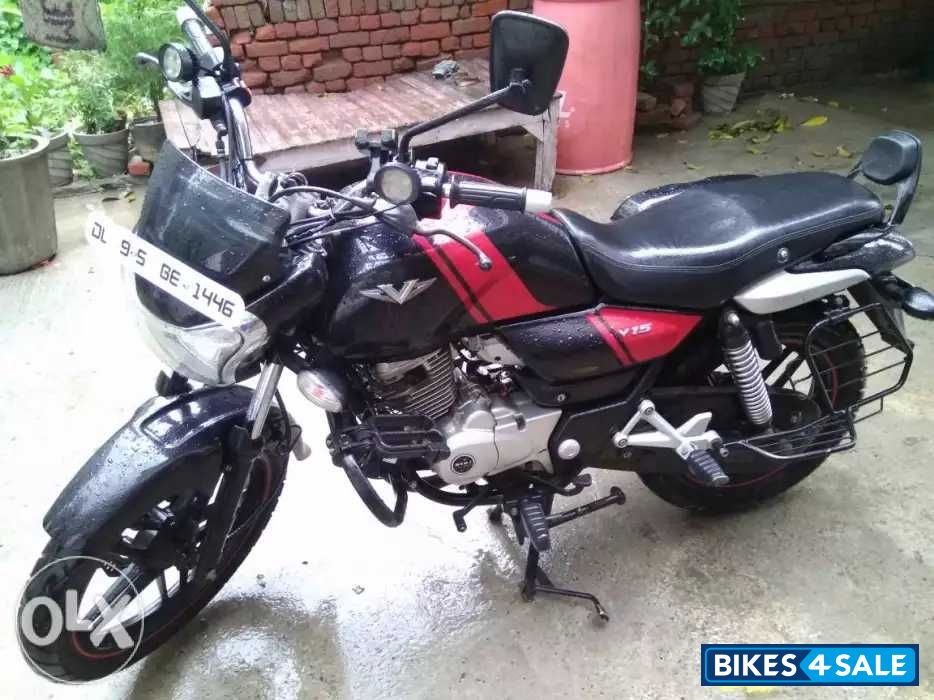 Black Red Bajaj V15