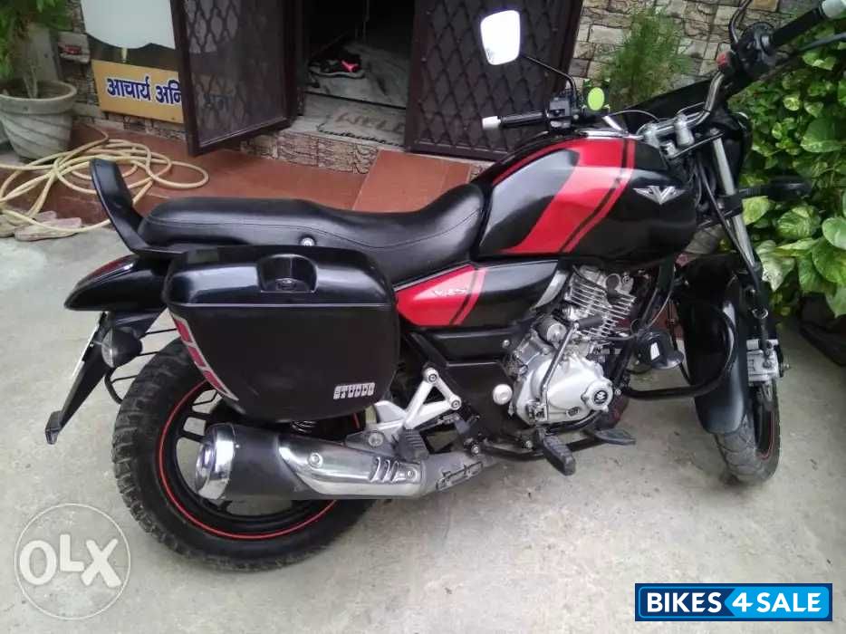 Black Red Bajaj V15