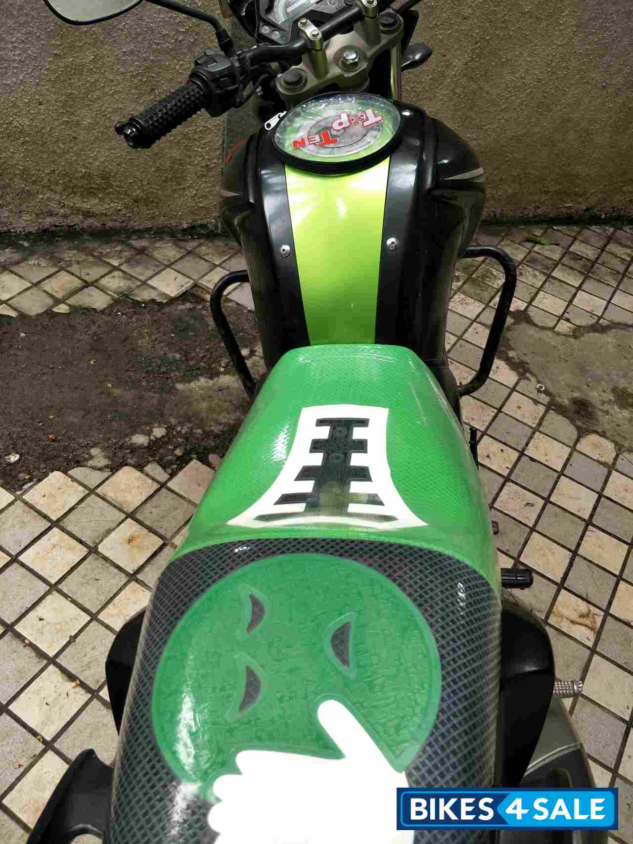 Black Nd Green Yamaha FZ-S