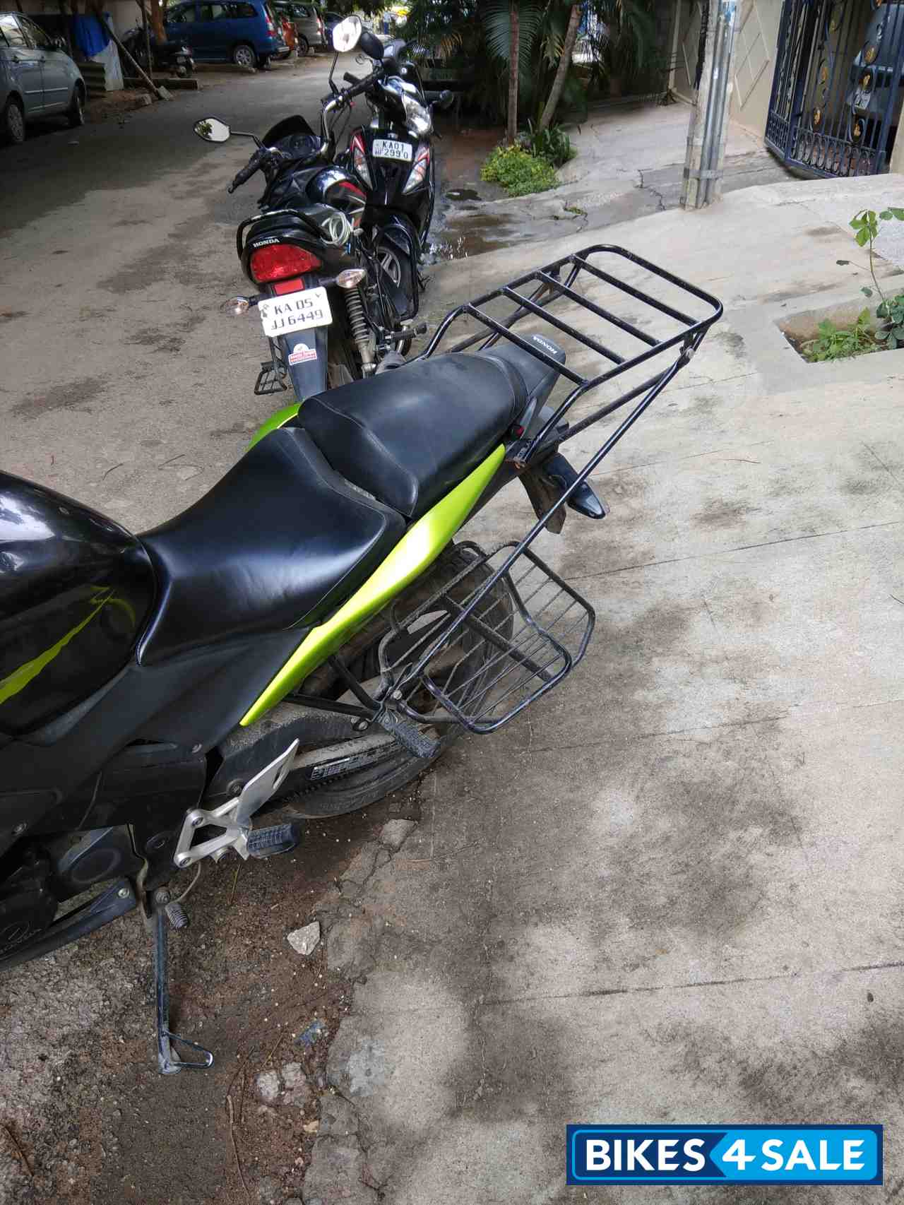 Honda CBR 150R Honda CBR 150R