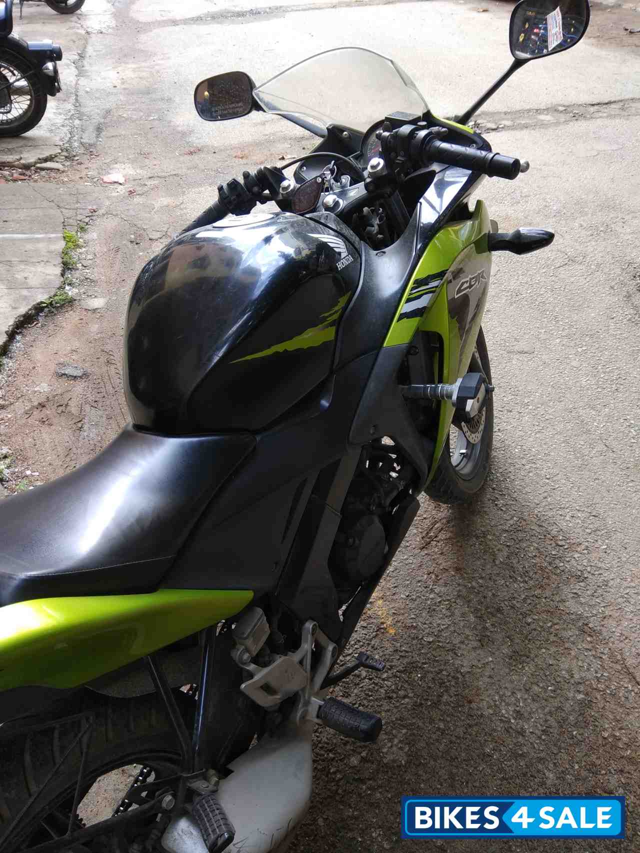 Honda CBR 150R Honda CBR 150R