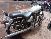 Royal Enfield Thunderbird