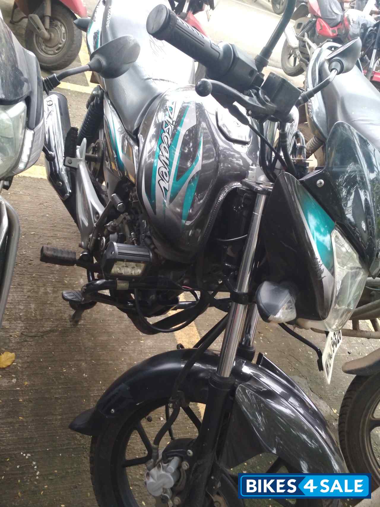 Charcoal Green Bajaj Discover 125M