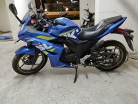 Triniton Blue Suzuki Gixxer SF