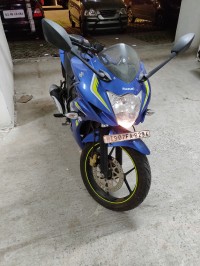 Triniton Blue Suzuki Gixxer SF