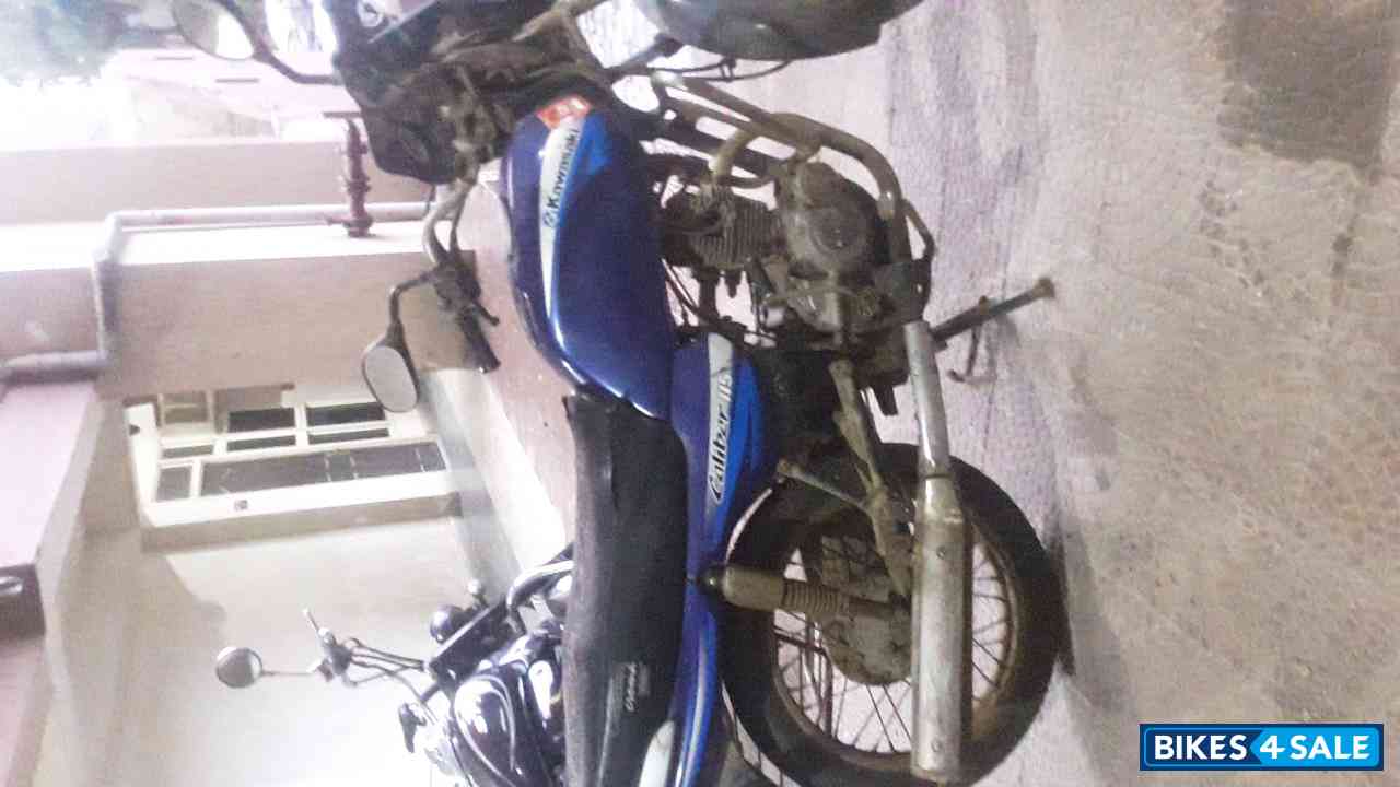Blue Bajaj Caliber 115