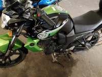 Blk-green Yamaha FZ-S