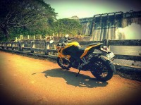 Bajaj Pulsar RS 200