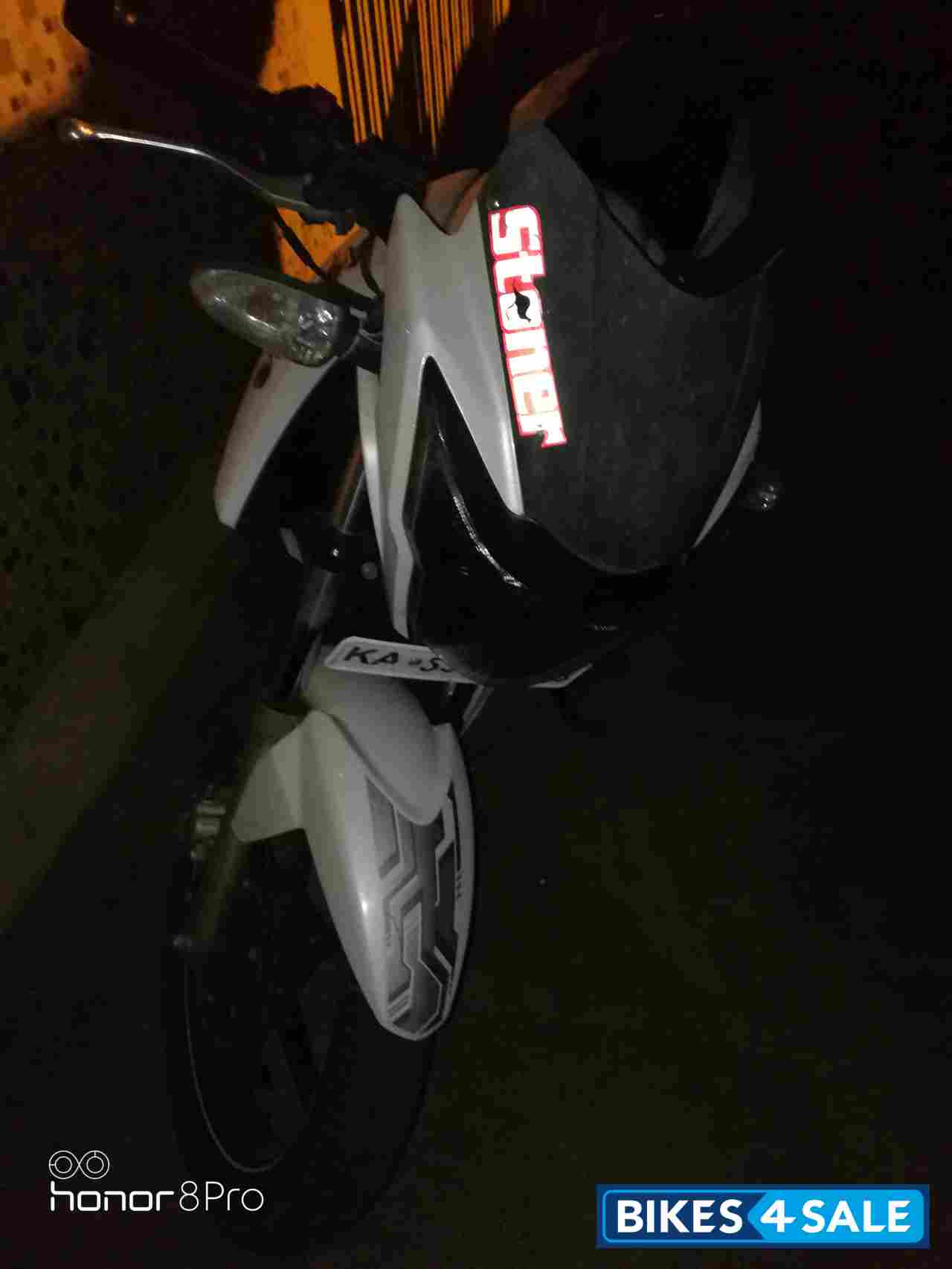 White TVS Apache RTR 180 ABS