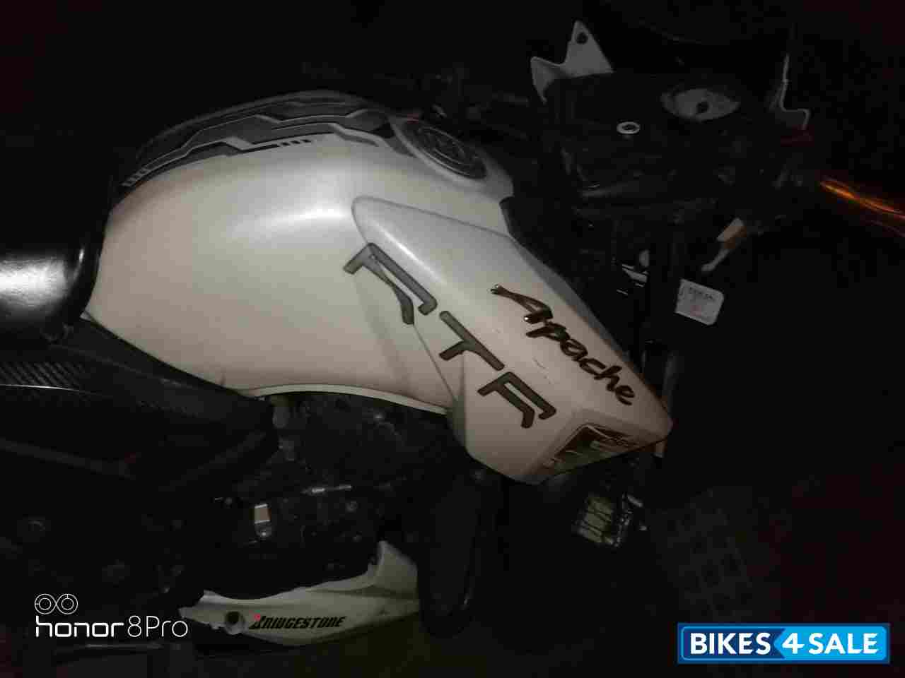 White TVS Apache RTR 180 ABS