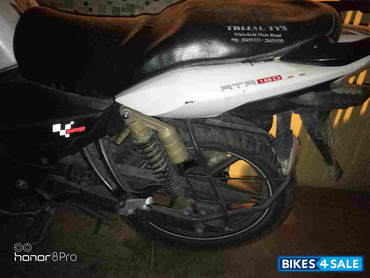 White TVS Apache RTR 180 ABS