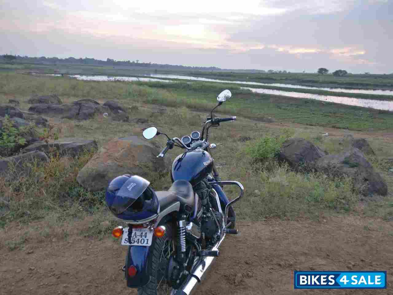 Marine Blue Royal Enfield Thunderbird 500