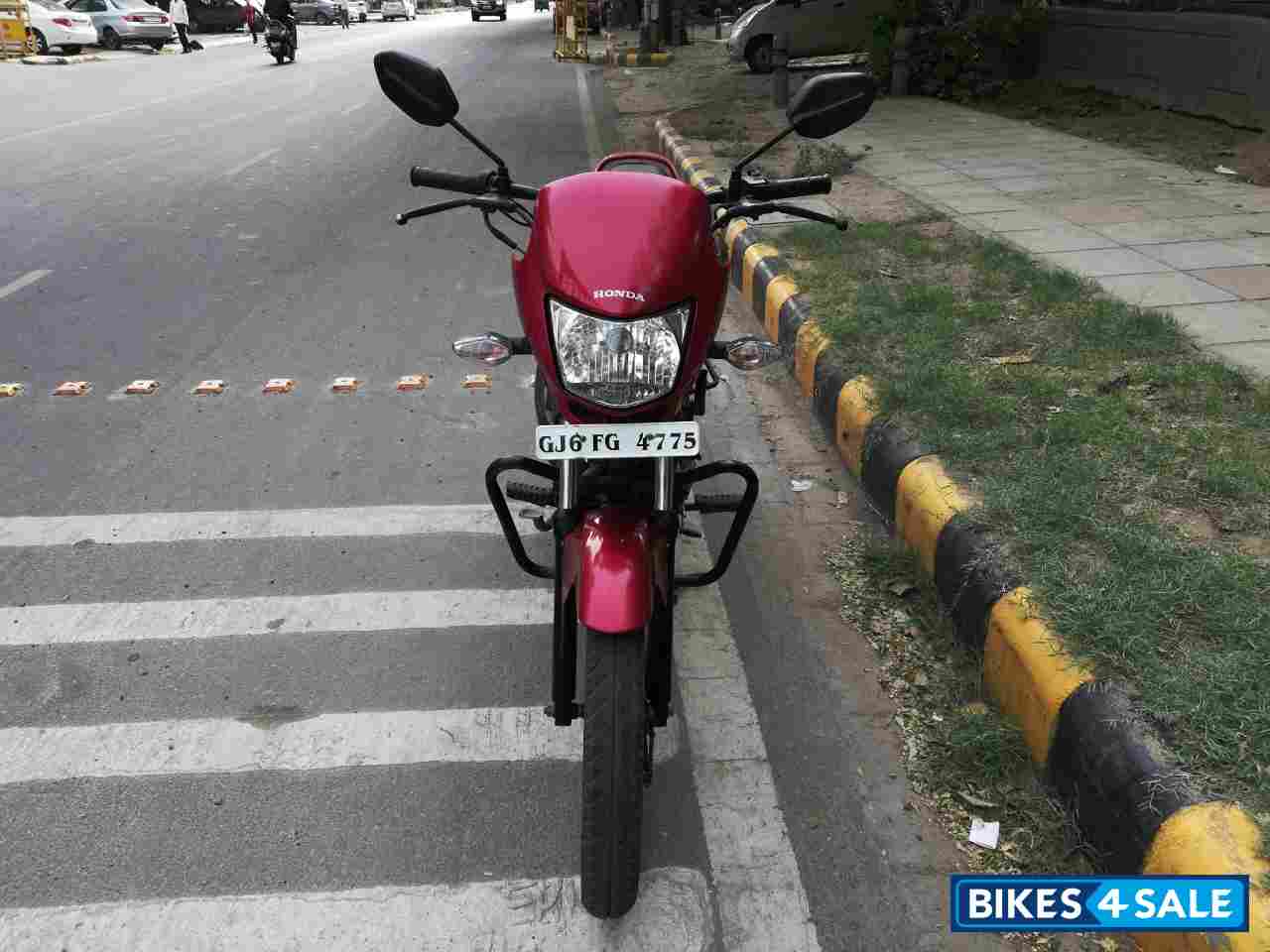 Maroon Honda Dream Yuga