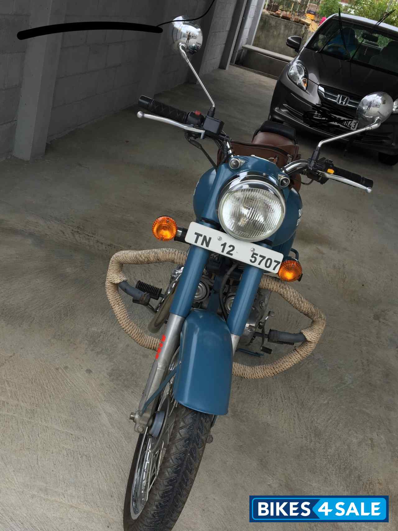 Matt Blue Royal Enfield Classic Squadron Blue Matt Blue Royal Enfield Classic Squadron Blue