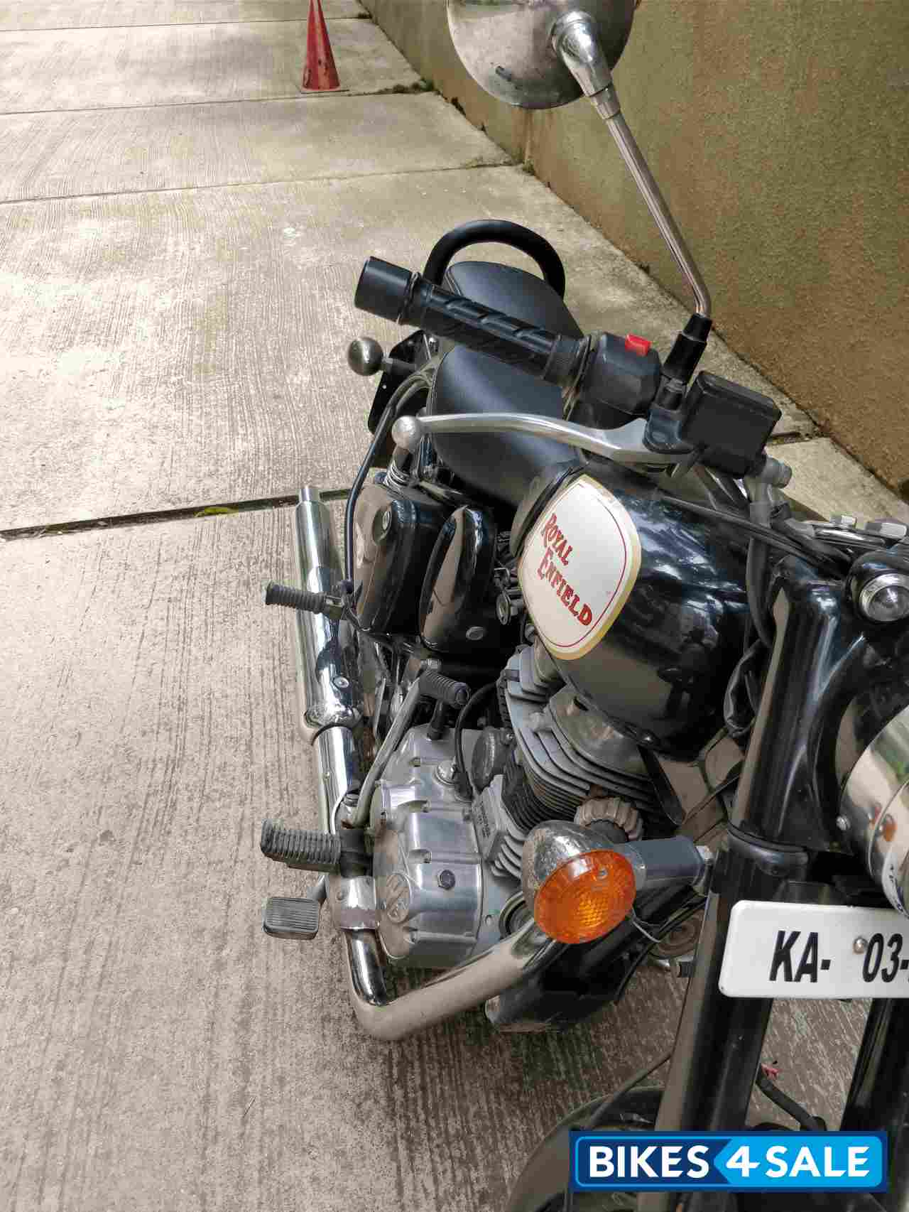 Royal Enfield Classic 500