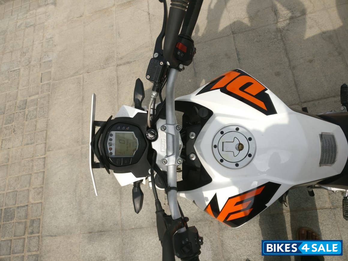 White KTM Duke 200