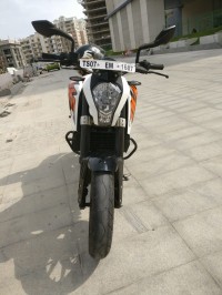 White KTM Duke 200