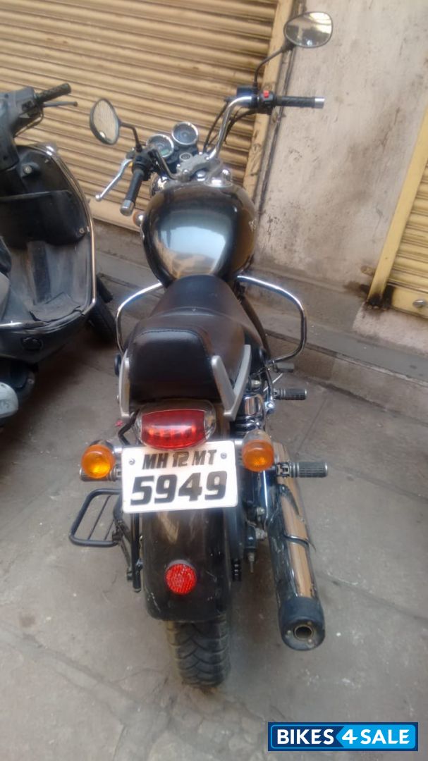 Royal Enfield Thunderbird 350 Royal Enfield Thunderbird 350