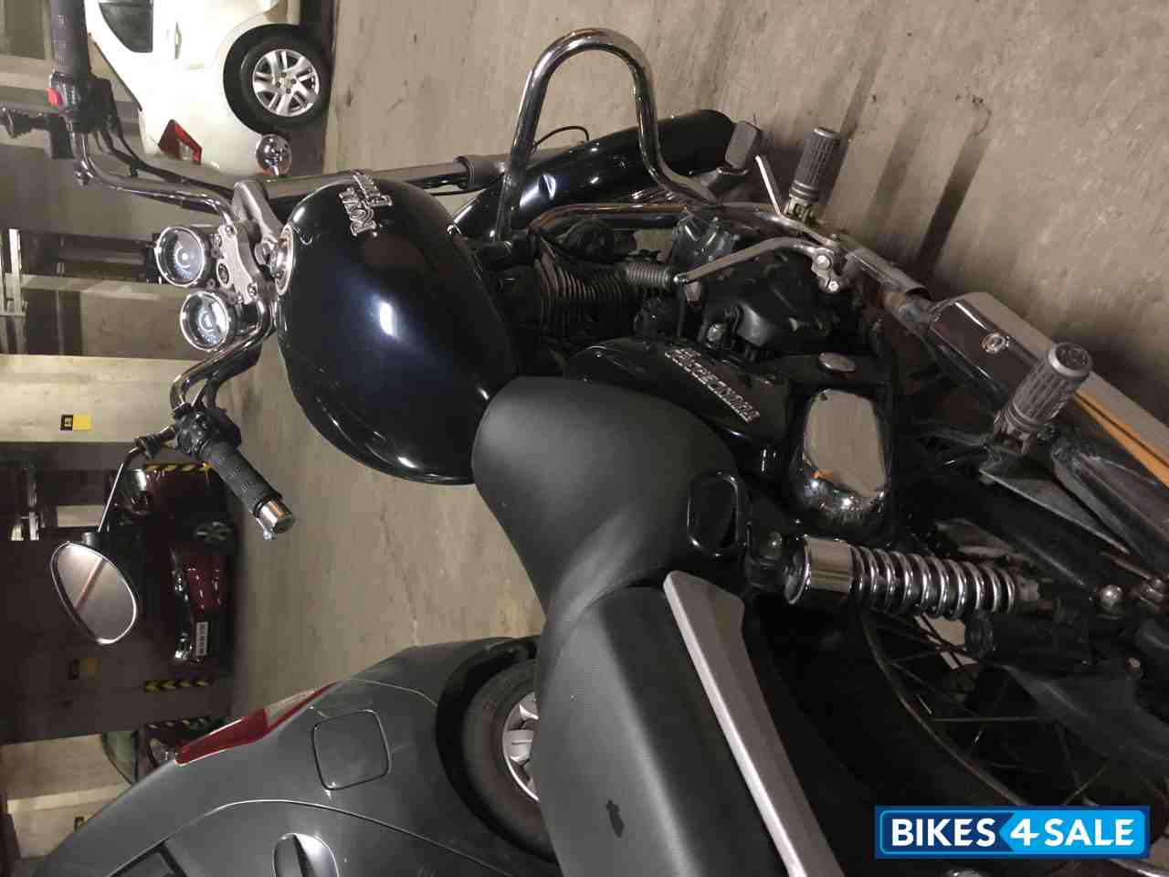 Royal Enfield Thunderbird 500