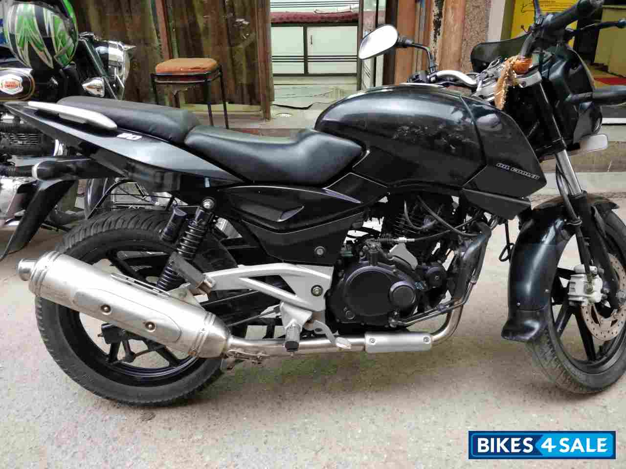 Bajaj Pulsar 200 DTSi