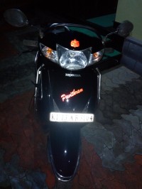 Black Honda Activa