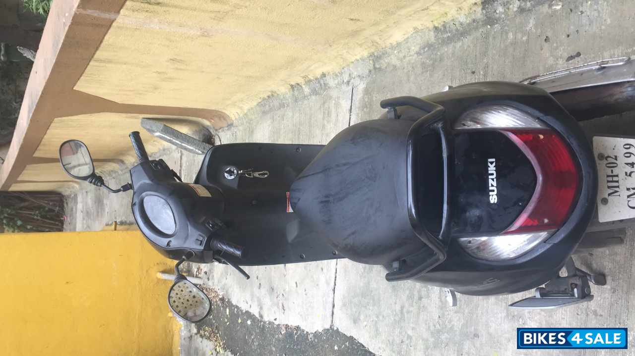 Black Suzuki Access 125