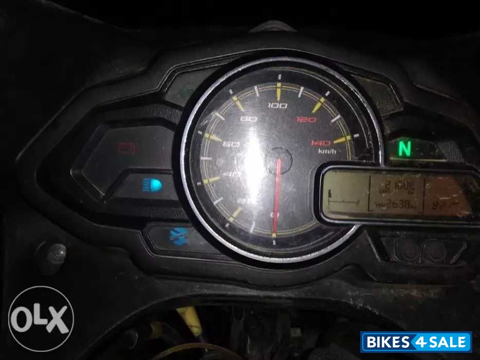 Black Bajaj Discover 150 F