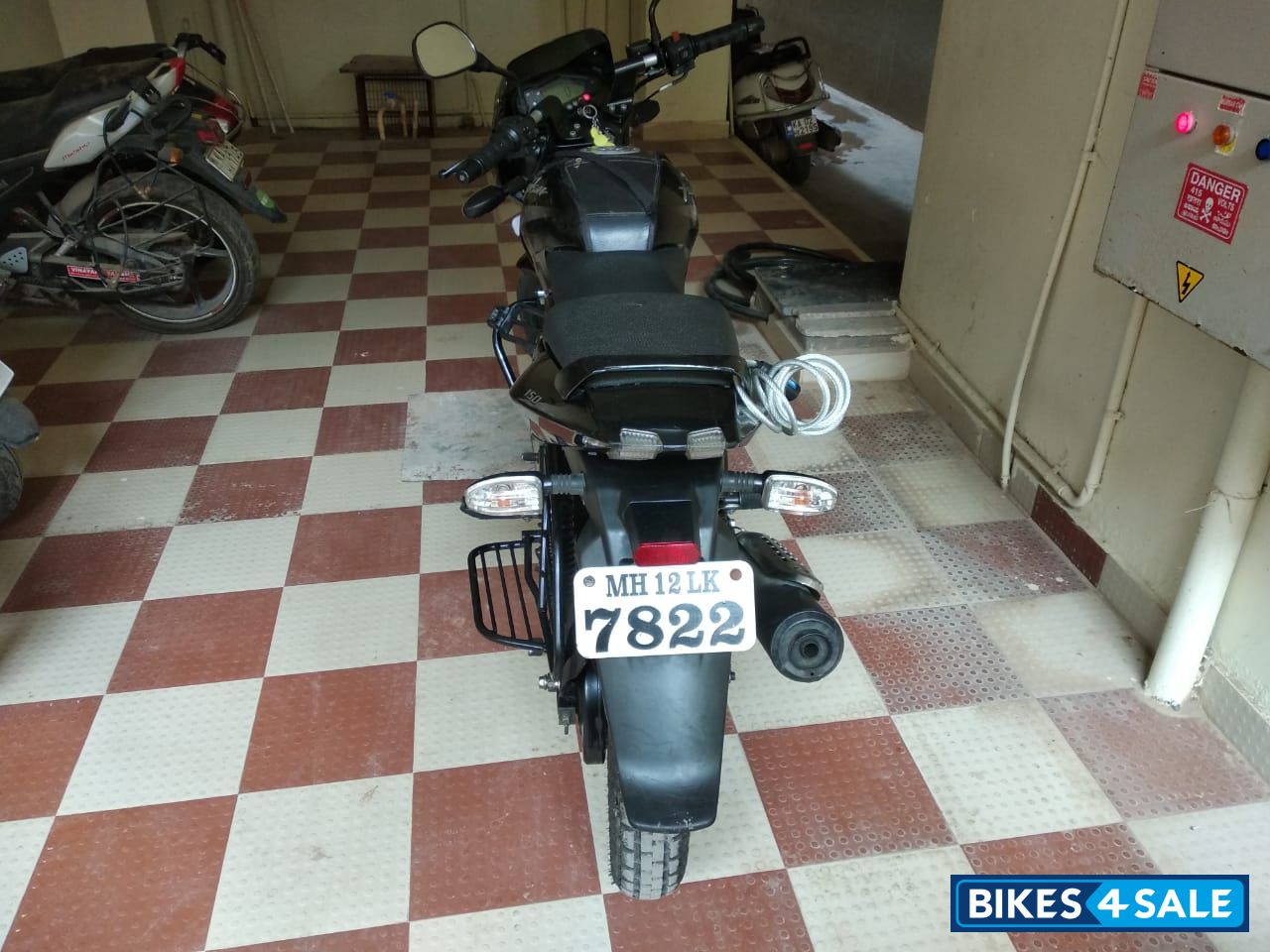 Black Bajaj Pulsar 150 DTSi