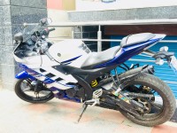Yamaha YZF R15 V2