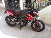 Red Bajaj Pulsar 200 NS