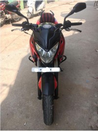 Red Bajaj Pulsar 200 NS