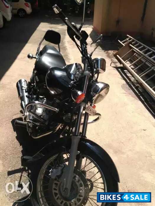 Bajaj Avenger 220 DTS-i